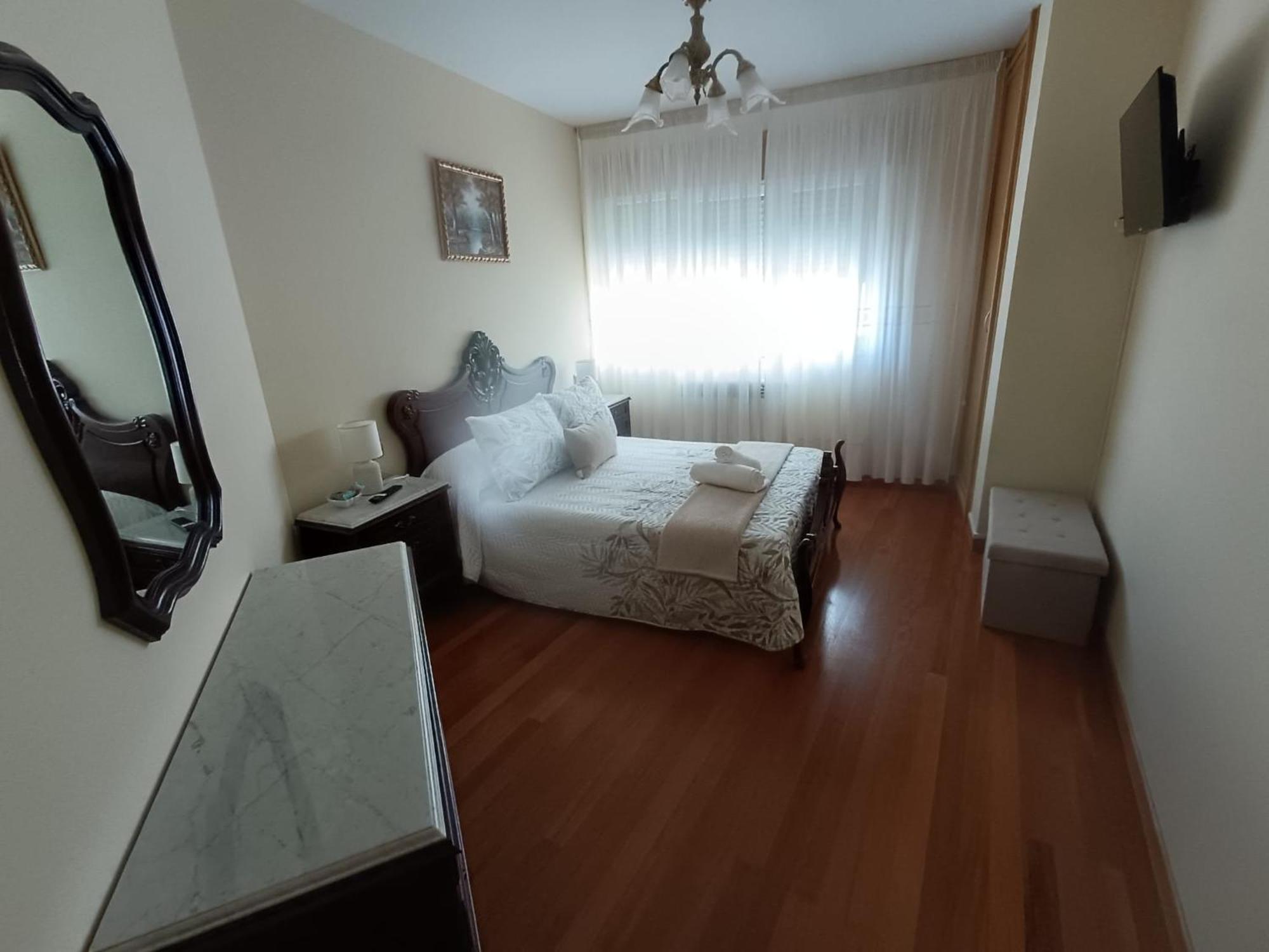 Baixo A Lua Rooming Sarria Dış mekan fotoğraf